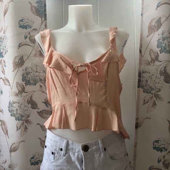 Super cute top ✨ - Picture 8 of 8